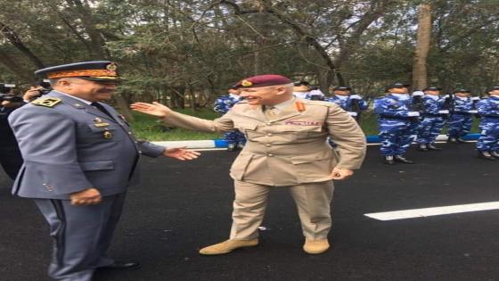 الجنرال حرمو يتباحث مع كبير مسشاري الدفاع البريطاني
