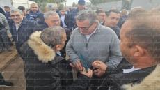 شاهدوا الجماهير تتوافد على اخنوش بالناظور وترحيب وتنويه بجهوده تحت قيادة سيدنا نصره الله