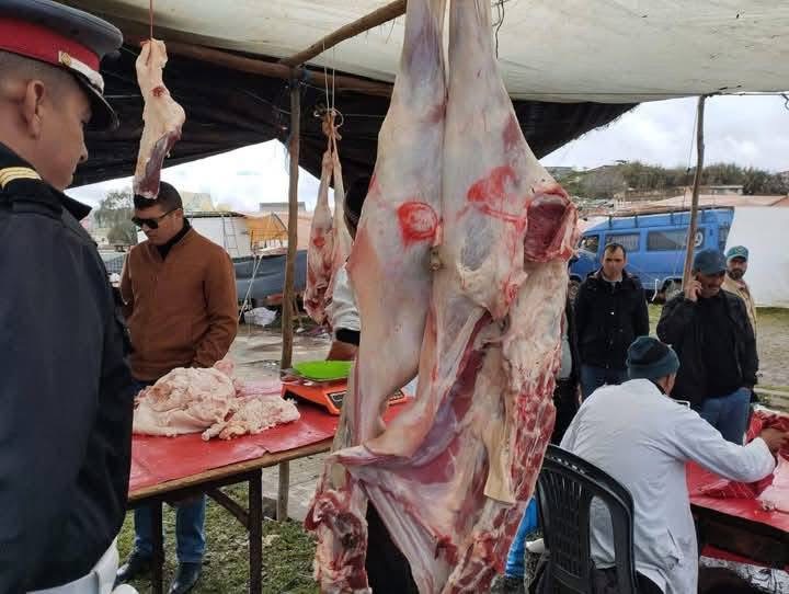 وجدة..تحديد عملية الذبح في 650 واغلاق باطوار سيدي موسى بعد فوضى وتوقيف ذبيحة سرية وجدة..تحديد عملية الذبح في 650 واغلاق باطوار سيدي موسى بعد فوضى وتوقيف ذبيحة سرية
