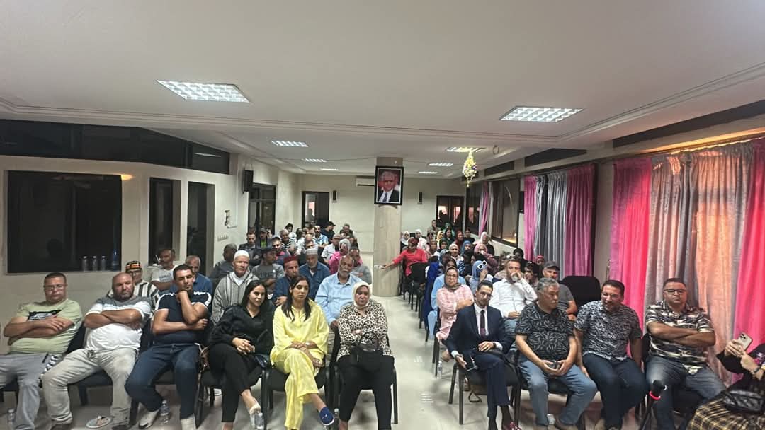 حجيرة في حوار مع الشباب اليوم بوجدة 10 FB IMG 1759674903151