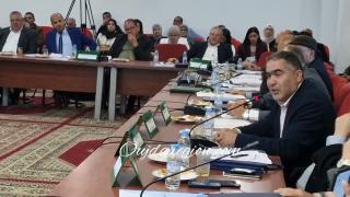 فيديو..رئيس المجلس الإقليمي للدريوش يسلط الضوء على مشاكل التعمير