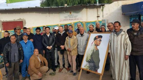 صور…حجيرة يعقد لقاء مع ساكنة الثكنة العسكرية بوجدة