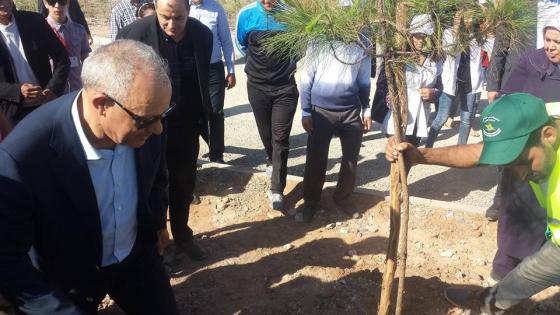 فيديو وصور…والي الجهة الشرقية يرأس زيارة للمنتزه الايكولوجي 25 هكتار بوجدة