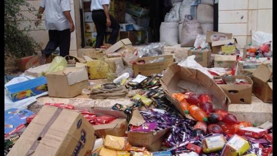 عاجل بوجدة..لتوقيف السيبة مداهمة محلات تجارية بحضور الديوانة وحجز كميات كبيرة