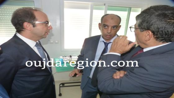 للتخفيف من معاناة العالم القروي…الدكالي وزير الصحة والعامل حبوها يفتتحان المركز الصحي بجبال تافوغالت