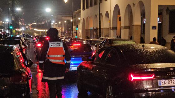 شوارع الرباط تشتعل بعد فوز المنتخب الوطني رغم الأمطار