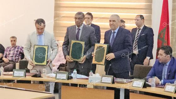 الوالي العطفاوي يوقع اتفاقية مع مركز حماية الطفولة وجدة
