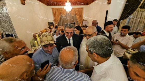 شاهدوا كواليس لقاء اخنوش بمنزل توتو بوجدة فرحانين بانجازات الحكومة