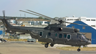 مباشرة من عين بني مطهر..شاهدوا لحظات وصول مروحية الدرك الملكي والقوارب لاغاثة الساكنة