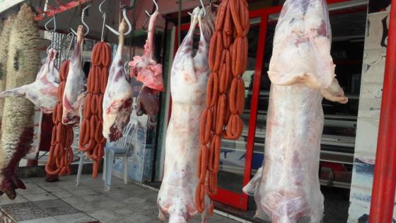 التضليل بوجدة..بيع اللحوم ب60 درهم يخلق الدهشة عند المواطنين