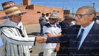 لعوينات جرادة شكيب بلقايد عامل جرادة يقف على مشروع غرس 100 هكتار من الزيتون والخروب