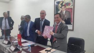 صور..الجرودي رئيس الغرفة التجارية يستقبل سفير الفيتنام