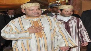 محمد السادس.. الملك الحنون والأب العطوف يدخل السعادة على أهالي المعتقلين ليلة العيد