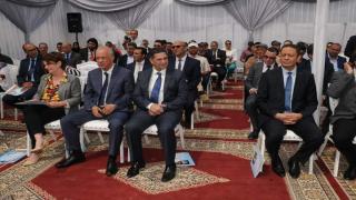 صور..وزير التعليم والوالي مهيدية يعطيان الانطلاقة الرسمية لعملية “من الطفل إلى الطفل”