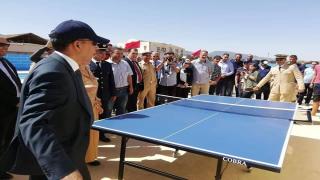 صور..حبوها عامل بركان يدخل الفرحة على شباب لمريس والركادة