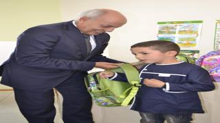 صور..التويجر عامل تاوريرت يعطي انطلاقة الدخول المدرسي ويتفقد ظروف الاشتغال