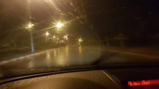 وجدة مدينة التناقضات..لراديو تستنجد بالمواطن والشوارع كتسيق فاليل