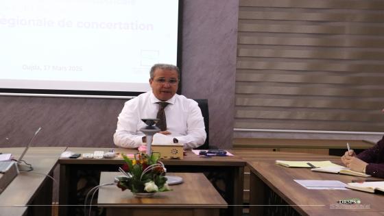 الناظور والدريوش..الدكتور اوديش مدير الصحة بالشرق يجتمع لتحسين نقل المرضى