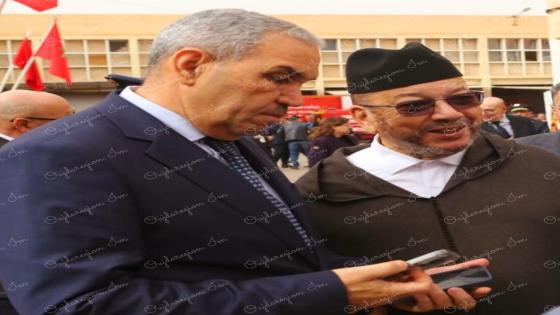 مرفوقا بالعلامة بنحمزة..الوالي العطفاوي يعزي اسرة الحاج التهامي بنعدي