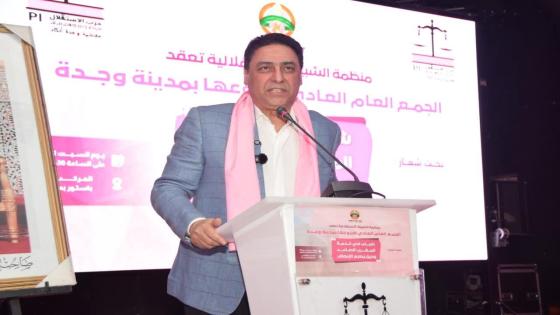 في لقاء يربك الخصوم..حجيرة في ضيافة المئات من شباب وجدة