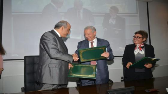 خاص…بوجوالة يوقع اتفاقية شراكة مع وزارة التربية الوطنية ووزارة الصناعة التقليدية