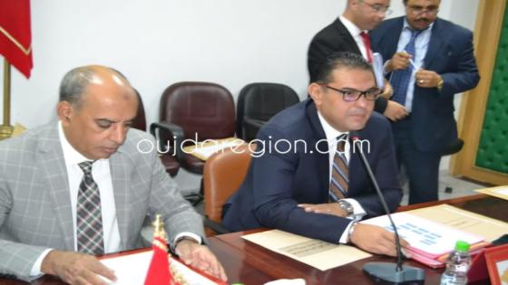 لحظة انتخاب جلول رئيسا لمجلس عمالة بركان