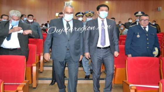 صوت وصور…الوالي الجامعي يتراس حفل انصات الخطاب الملكي للمسيرة الخضراء