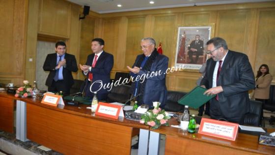 فيديو وصور..بيوي يخلق الحدث بتوقيع اتفاقية بنصف مليار درهم لدعم الشباب والثقافة