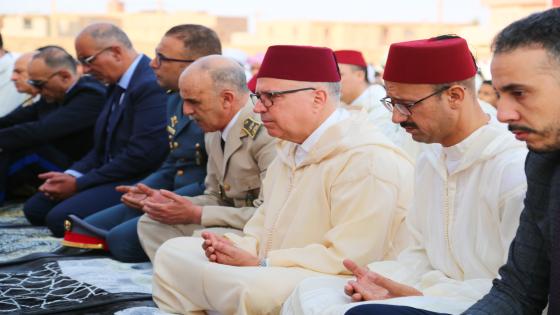 اوعبو عامل فجيج يشارك جموع المصلين اجواء عيدالاضحى