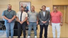 حجيرة رغم انشغالات الوزارة كيتواصل ويحل مشاكل جهة الشرق