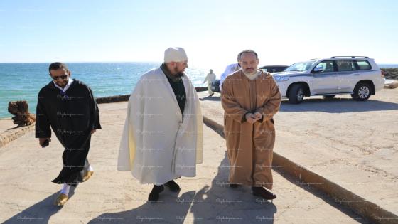 شيخ البودشيشية يحل بالصحراء المغربية لإحياء ليلة كبرى