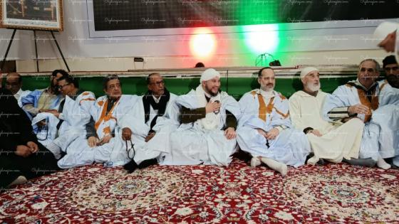 شاهدوا وصول الشيخ معاذ القادري بودشيش لقلب الصحراء المغربية لإحياء ليلة كبرى بالداخلة