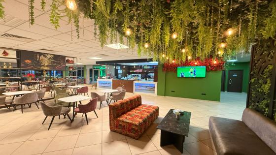 وجدة افتتاح فضاء motiom ديال الحاج جمال البصراوي في طريق المطار في حلة جديدة