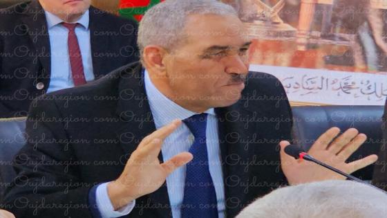 الوالي العطفاوي يدقق في تقارير الشركة ديال الماء والضو بجهة الشرق