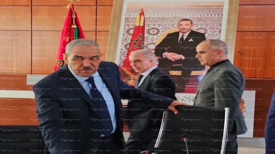 الوالي العطفاوي يجتمع بالسادة عمال الاقاليم