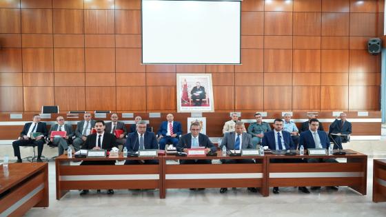 تاوريرت:بحضور الاستاذ ايكيس وكيل الملك عامل الاقليم يتراس اجتماع تخليق الانتخابات