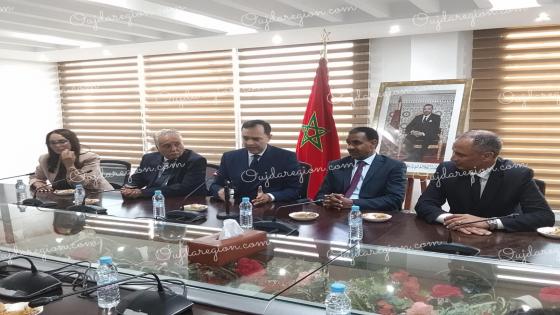 تصويرة حفل تسليم السلط الشغل والتكوين المهني والادماج الاقتصادي