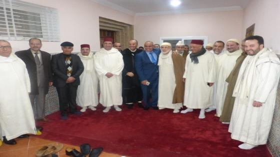 فيديو وصور…الوالي مهيدية والعامل حوضي في الزاوية القادرية البودشيشية