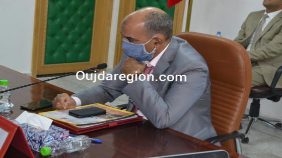 فيديو..حبوها عامل بركان ينتفض ضد المشجعين للبني العشوائي