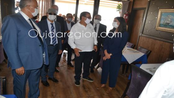 شاهدوا..وزيرة السياحة تنزل للسعيدية لتفقد الوضعية