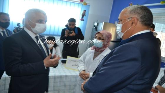 فيديو وصور..وزير الصحة يشيد بالوالي الجامعي والاطر الصحية بوجدة