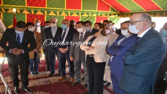 بركان..بوشارب وزيرة الاسكان تتفقد ورش اعادة التهيئة وهيكلة سيدي سليمان شراعة