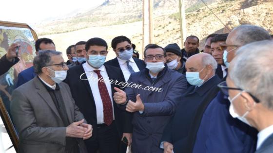 صوت وصور..الوزير بنسعيد بدبدو لتفقد مشاريع تأهيل القصبة والمركبات الثقافية بتاوريرت