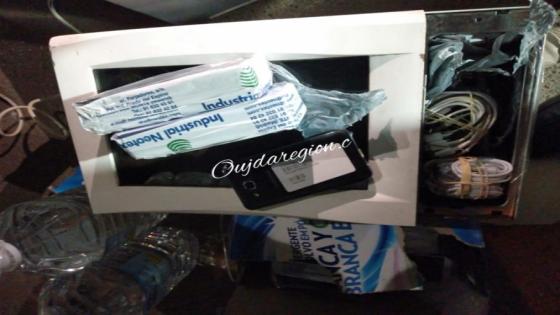 عاجل بباب مليلية حجز ازيد من 1000 هاتف مهرب