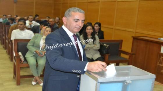بالصوت والصورة..الاستاذ العروسي يفوز برئاسة نادي قضاة المغرب بجهة الشرق
