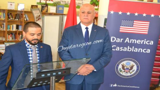 القنصلية الأمريكية تسلم جماعة وجدة تجهيزات للفضاء الامريكي