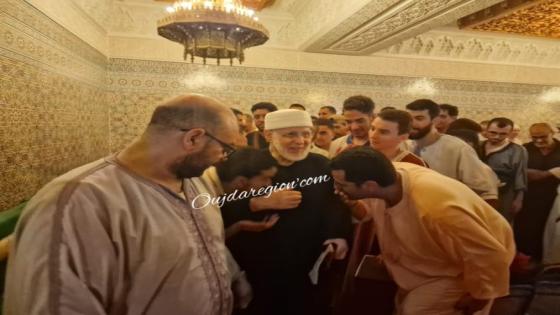 شاهدوا..شباب واطر عليا من مختلف دول العالم يفضلون الاصطياف بالبودشيشية