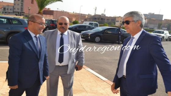 شاهد بوجدة..الوزير صديقي ينصب اليعقوبي مديرا جهويا للفلاحة بجهة الشرق