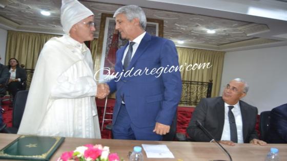 شاهدوا صديقي وزير الفلاحة ينصب عامل الناظور جمال الشعراني