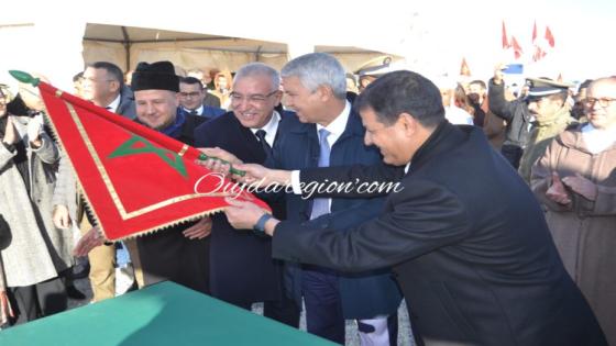 شاهدوا بالشريط الحدودي..الوزير صديقي ومبروك عامل جرادة يطلقان مشروع مسلك قروي استراتيجي بتيولي